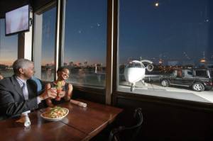 Lite Flight - Helicopter Tour and Dinner at Eureka Tasting Kitchen