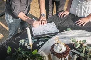 Lite Flight - Fly Away Elopement Wedding - Image 5