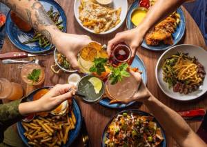 Lite Flight - Helicopter Tour and Dinner at Eureka Tasting Kitchen - Image 7