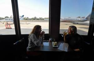 Lite Flight - Helicopter Tour and Dinner at Eureka Tasting Kitchen - Image 13