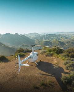 Lite Flight - Malibu Mountain Top Landing Helicopter Tour - Image 10
