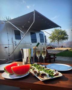 Lite Flight - Private Helicopter Hideaway - Helicopter Glamping Experience - Image 11